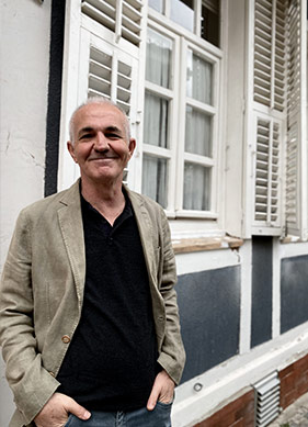 “Edebiyat Bize Yanlış Yaşadığımızı Fısıldar”