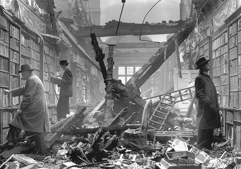 Kitap Kıyımının Evrensel Tarihi