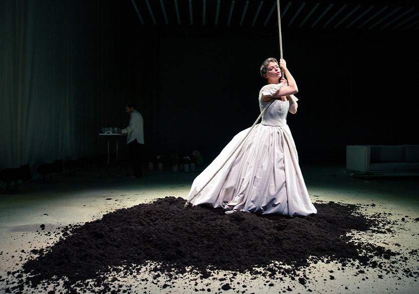 Flaman Kraliyet Tiyatrosu’nun “Bovary”si 29. İstanbul Tiyatro Festivali’nde 