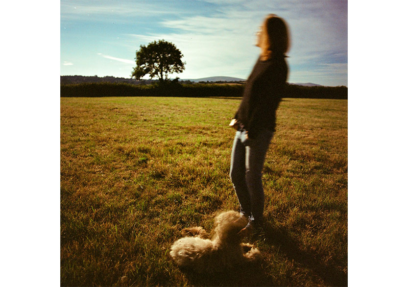 Beth Gibbons “Lives Outgrown” Albümünü Yayımladı