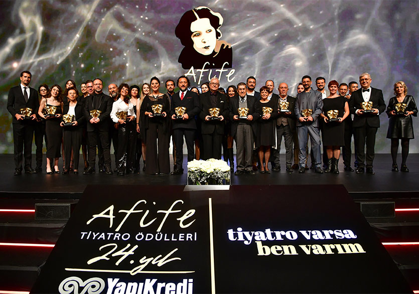 24. Yapı Kredi Afife Tiyatro Ödülleri Sahiplerini Buldu