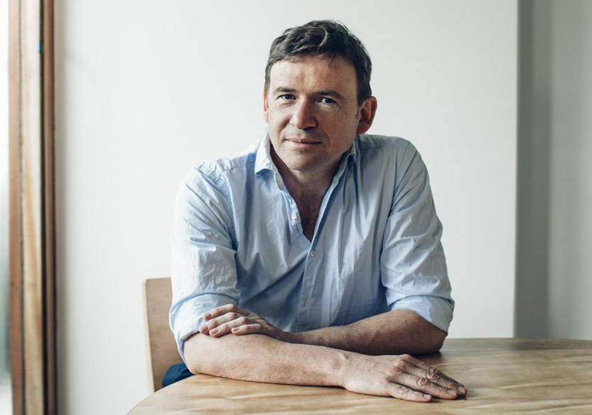 David Nicholls'tan Yeni Bir Roman: Tatlı Hüzün