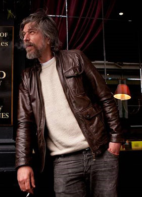 Knausgaard'ın Galerisi