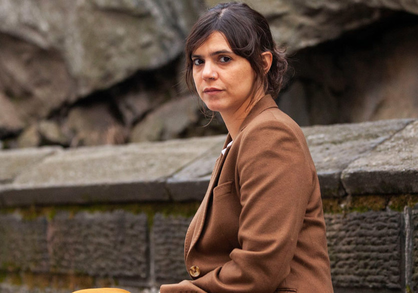 Valeria Luiselli'den Çarpıcı Bir Metin: “Bana Sonunu Söyle”