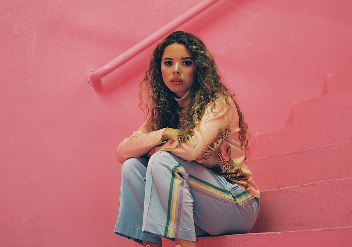 Nilüfer Yanya’dan Yeni Video!
