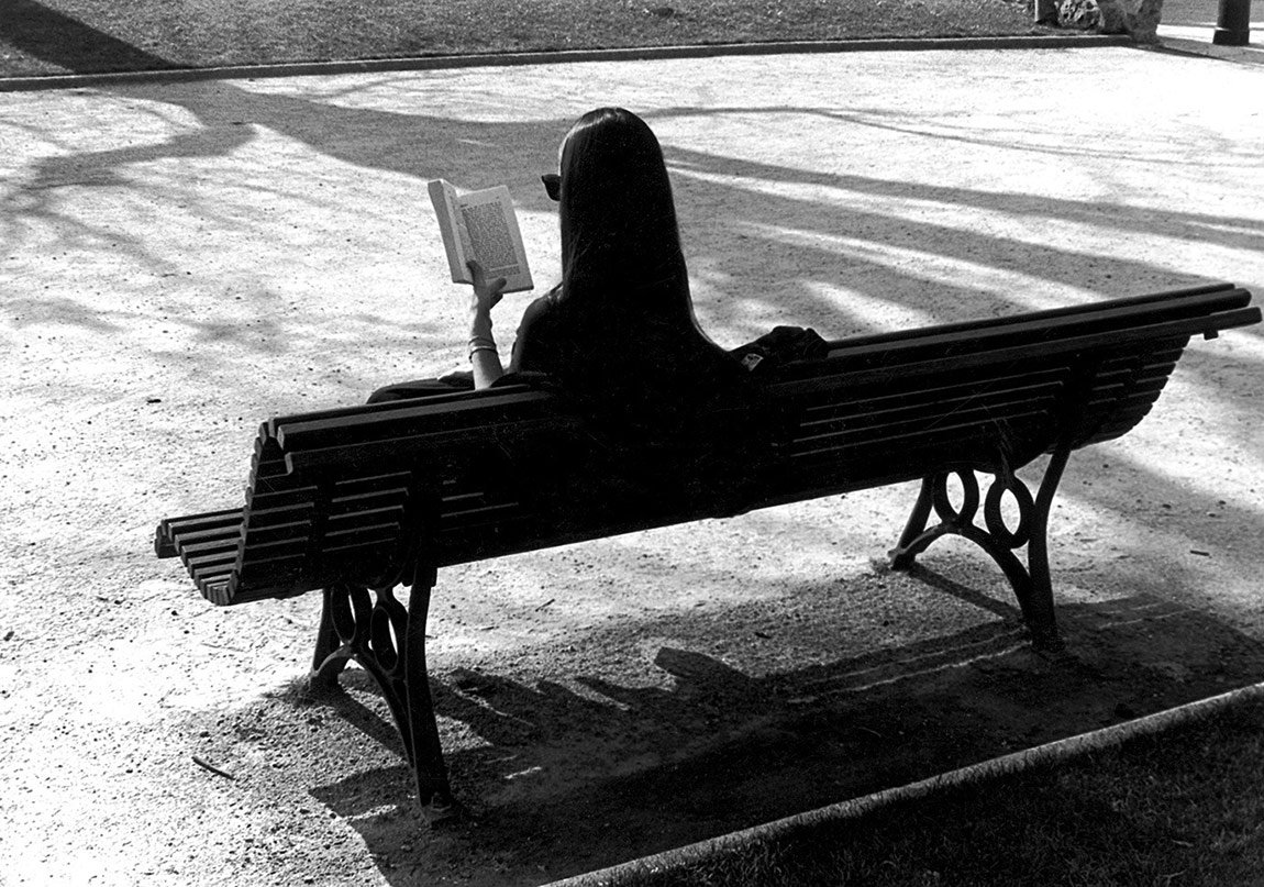 Elena Ferrante’den Merak Edilen Bir Roman