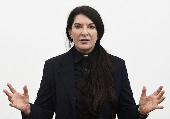 Marina Abramovic Uzun Süren Sessizliğini Bozdu