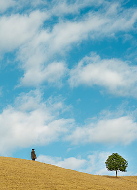 “Doğayla İnsan Arasındaki Mesafe Açıldıkça İnsan Kendine de Yabancılaşır”