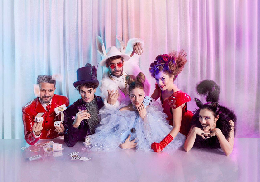 “Alice Müzikali” 7 Şubat’ta Sahnelere Geri Dönüyor