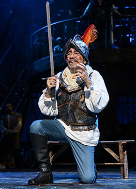 Değirmenlere Karşı “Alim” Bir Yorgun Savaşçı: “Don Quixote Müzikali”