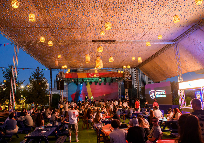 JJ Arena Garden Kapılarını Açtı