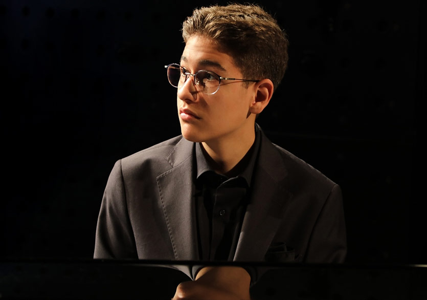 Türkiye’nin En Genç Caz Piyanisti Hakan Başar ENKA Oditoryumu’nda