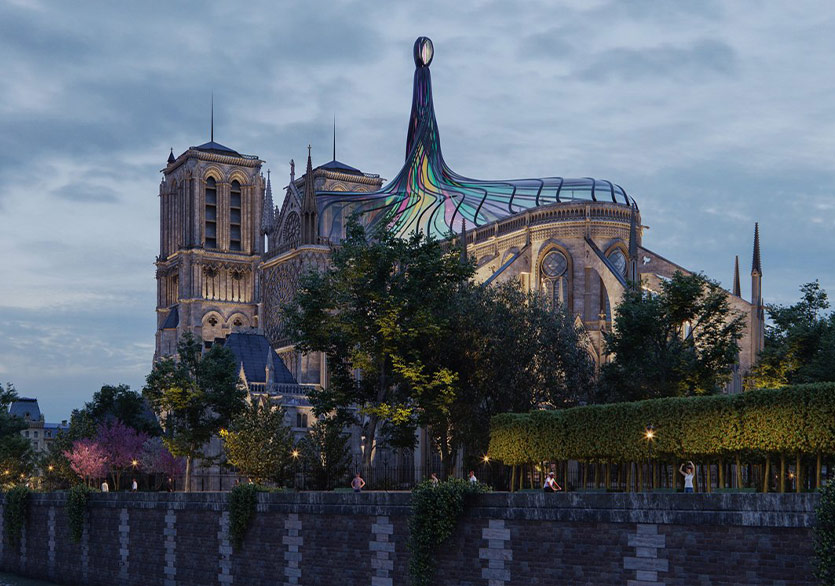 Notre Dame Katedrali’ne Vitraydan Çatı ve Heykel
