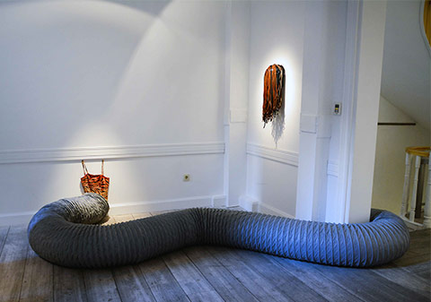 Galaksi Yasalarına Meydan Okunuyor!