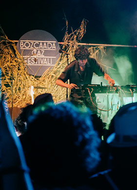 Bedenlenme Temasıyla Yeni Bir Deneyim: Bozcaada Caz Festivali