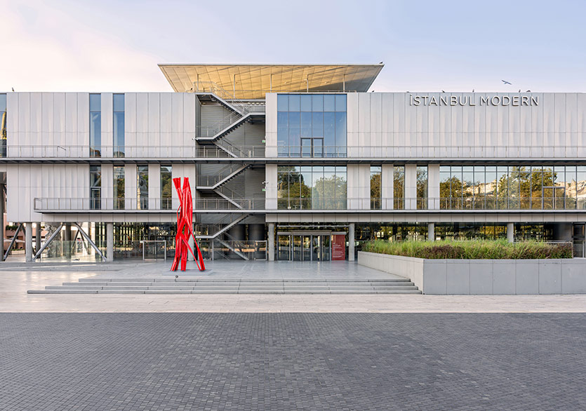 Bettina Pousttchi’nin Yapıtı İstanbul Modern’de