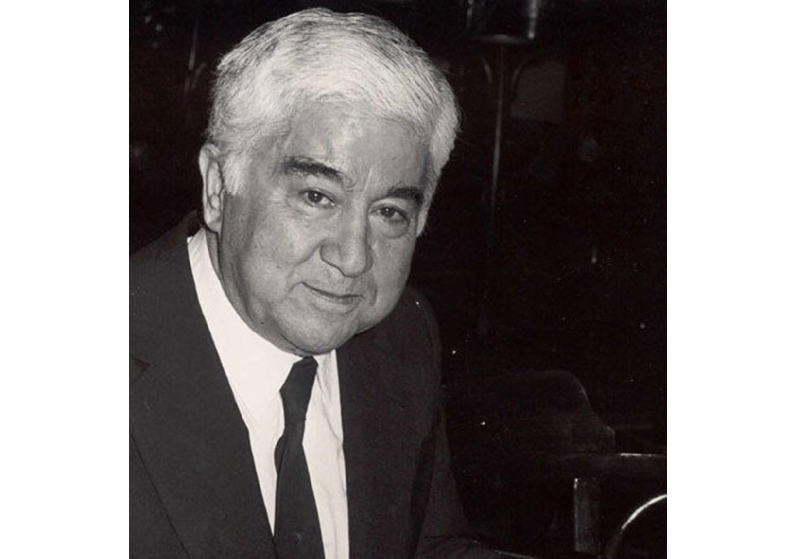 Aziz Nesin’in 100 yıllık arşivi “Ömrüne Sığmayan Adam” Sergisi 