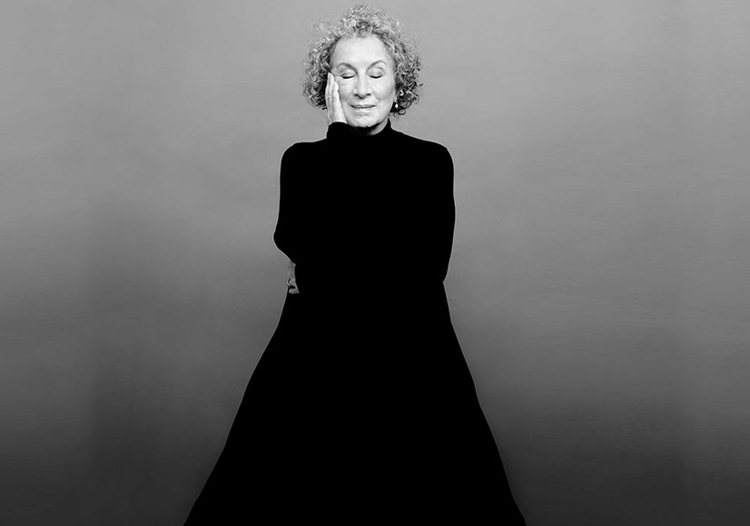 Margaret Atwood’tan Sonbaharda Bir Şiir Kitabı: Dearly