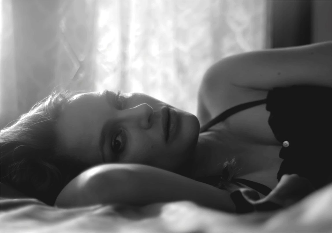 Natalie Portman James Blake Klibinde!
