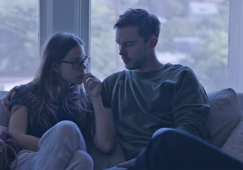 Nicholas Hoult’lu Bir Tinder Hikâyesi