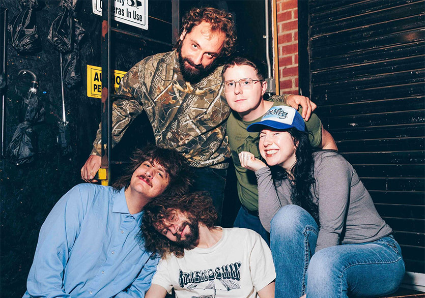 Wednesday, 17 Ağustos’ta Blind Sahnesinde