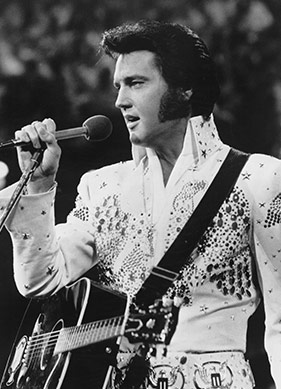 Işıltılı Sahnenin Ardına Bir Bakış: “EPiC: Elvis Presley Konserde” 