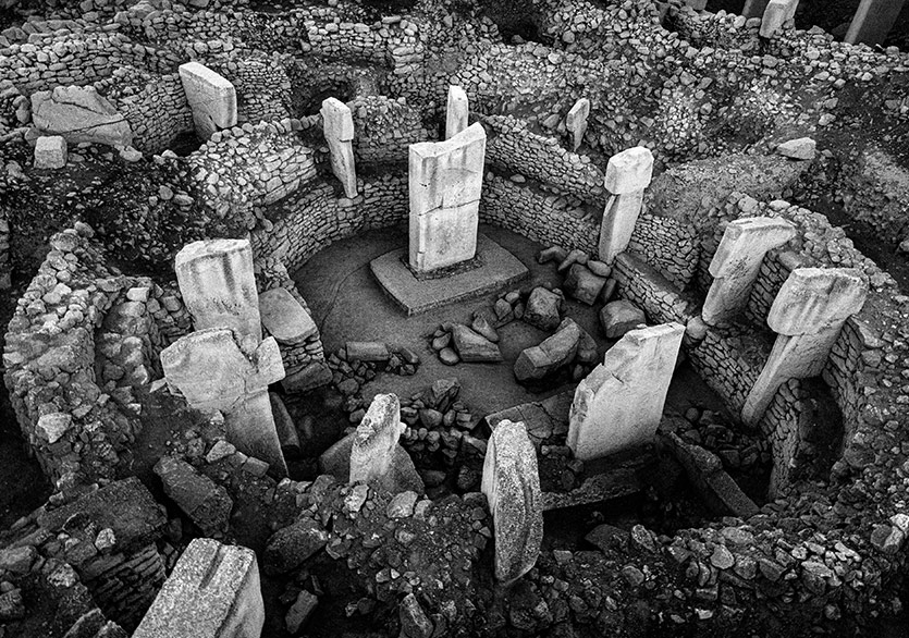 Isabel Muñoz’un Göbeklitepe Fotoğrafları Pera Müzesi’nde