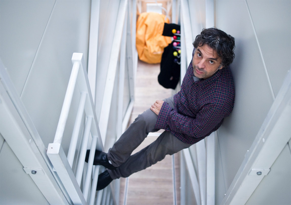 Etgar Keret’ten Yeni Öyküler: Uç Artık!