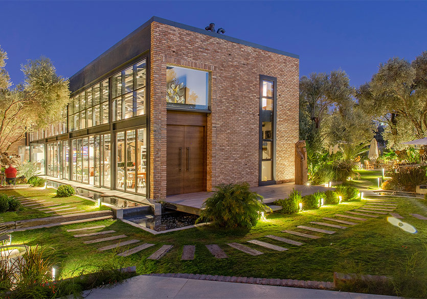 “İş Sanat Çarşamba Sahnesi” Bodrum Zai Yaşam’da 
