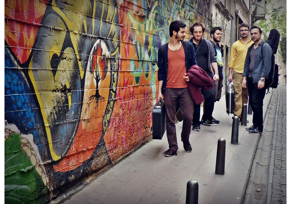 Son Feci Bisiklet& Yok Öyle Kararlı Şeyler