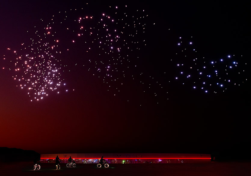 Apollo 11’in 50’inci Yılına NASA’da Drone’larla Dans Gösterisi