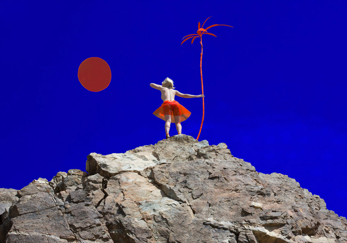 Lacivert Ve Turuncunun Sembolik Birlikteliği