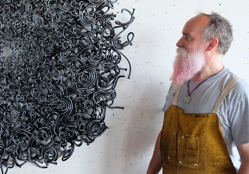 Çividen Heykellerin Canlanışı