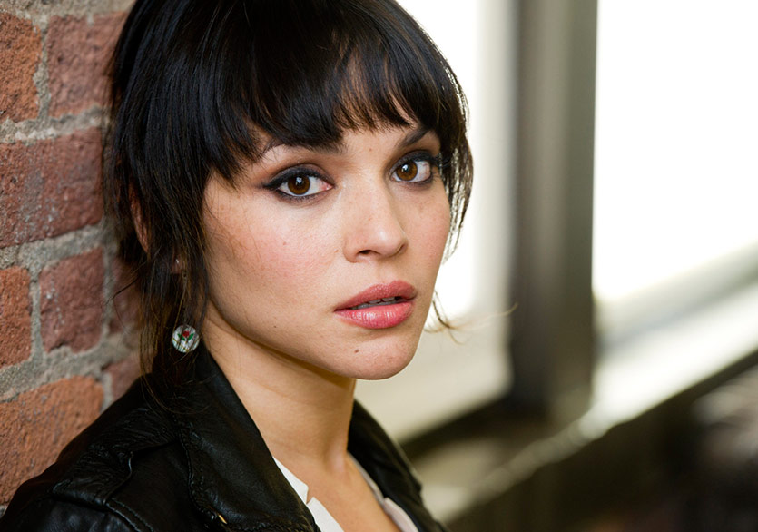 Norah Jones Albüm Öncesi İlk Klibini Yayınladı