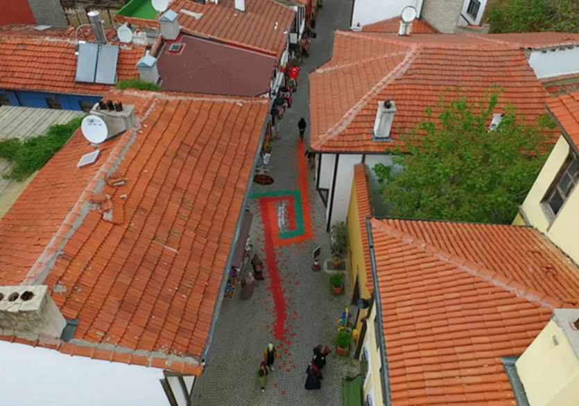 Göçmenlerin Yolculuğu Eskişehir Sokaklarında