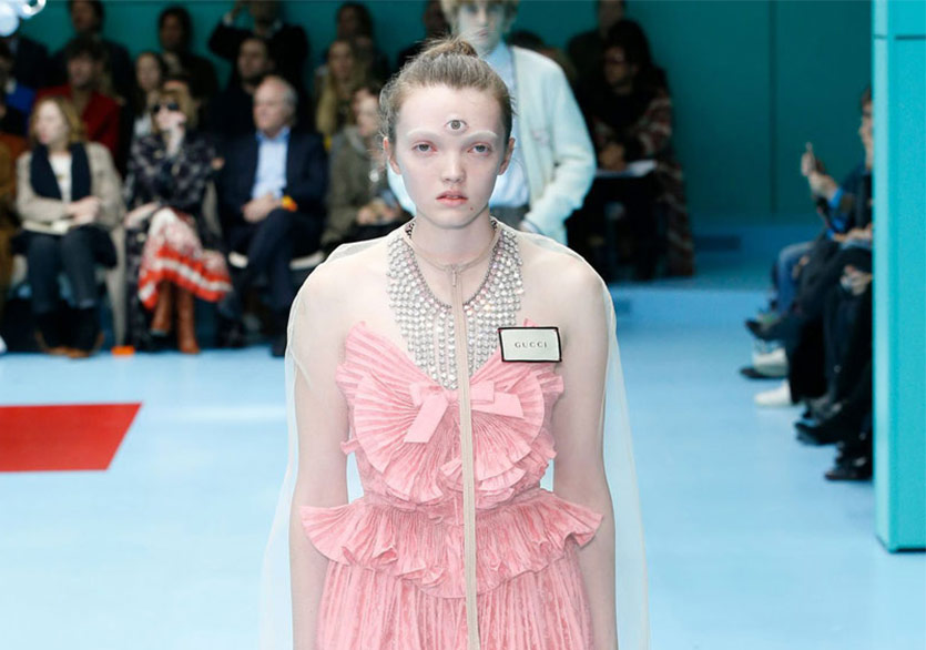 Gucci ve Kopmuş Kafaları!