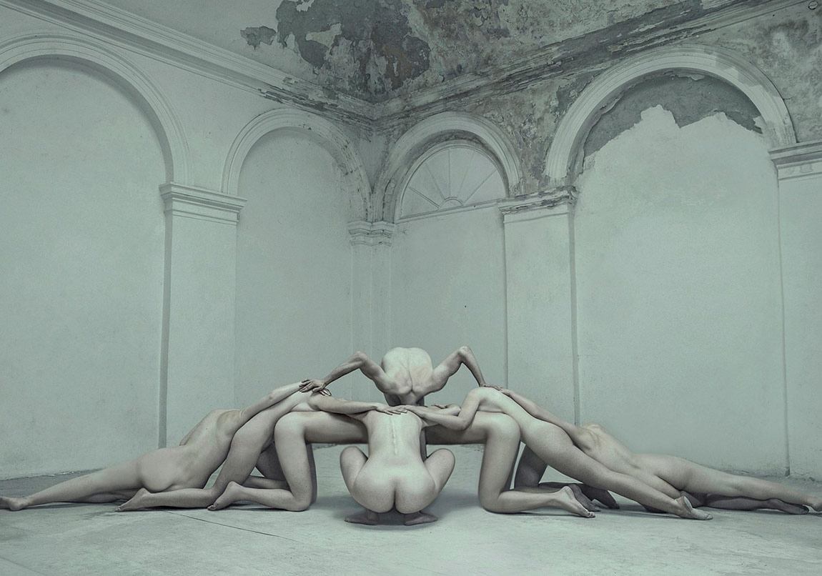 İnsan Bedeni ile Mimari Kompozisyonlar