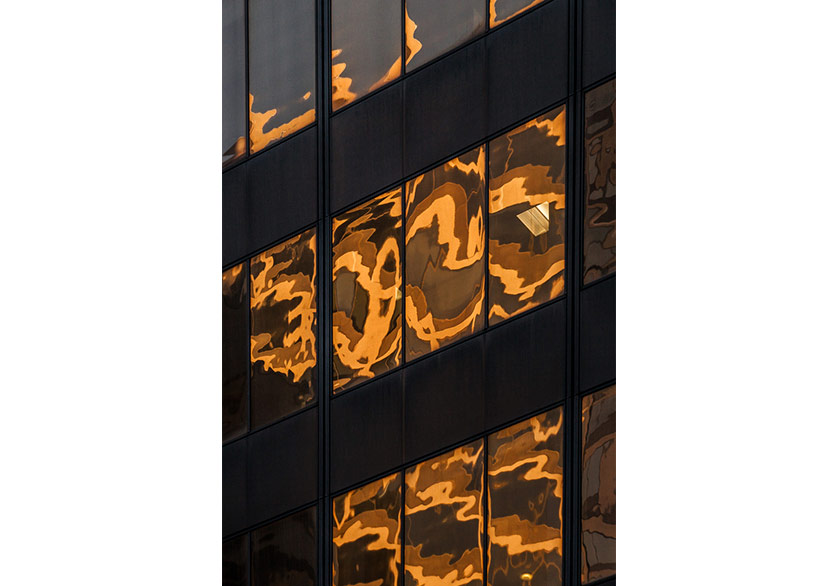 Gökdelenler Sanal ve Gerçeklik Arasında Sıkışıyor