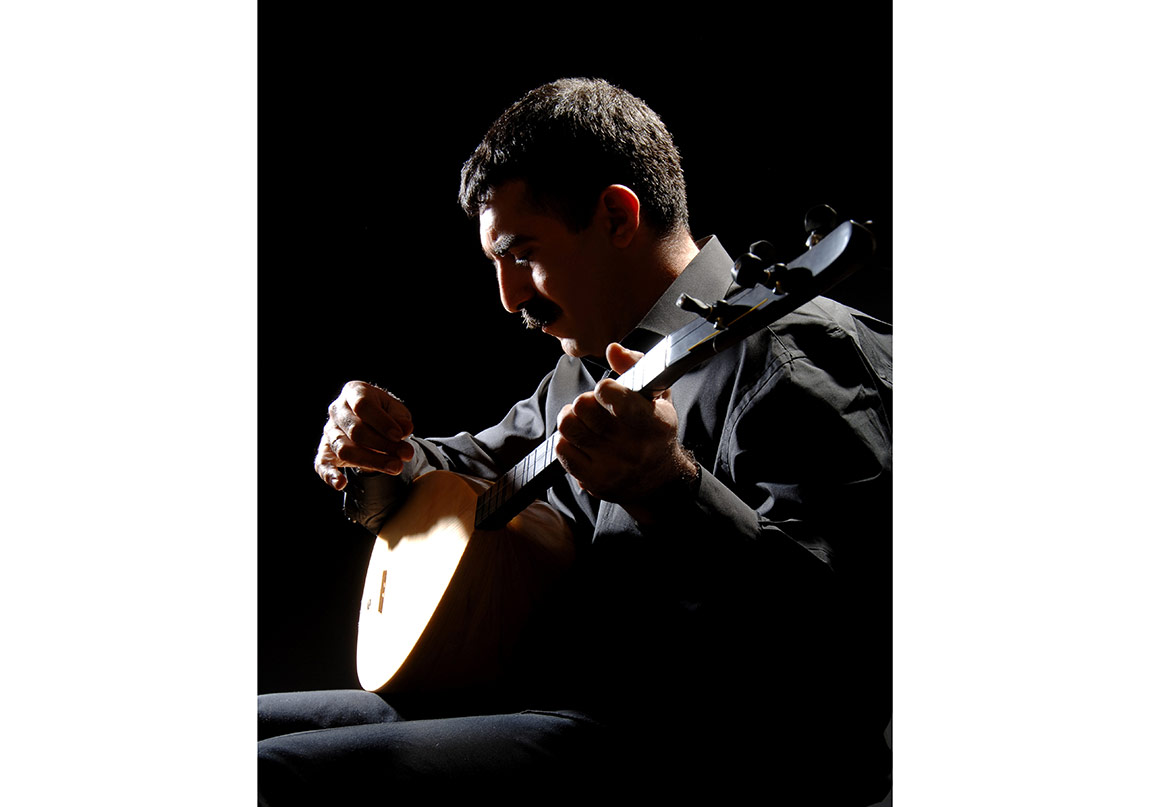 Erdal Erzincan Salon'da