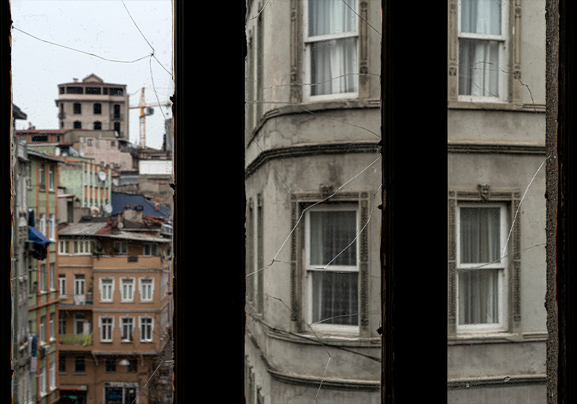 Gian Maria Tosatti’nin “Kalbim Ayna Gibi Boş - İstanbul Bölümü” Tarlabaşı’nda 