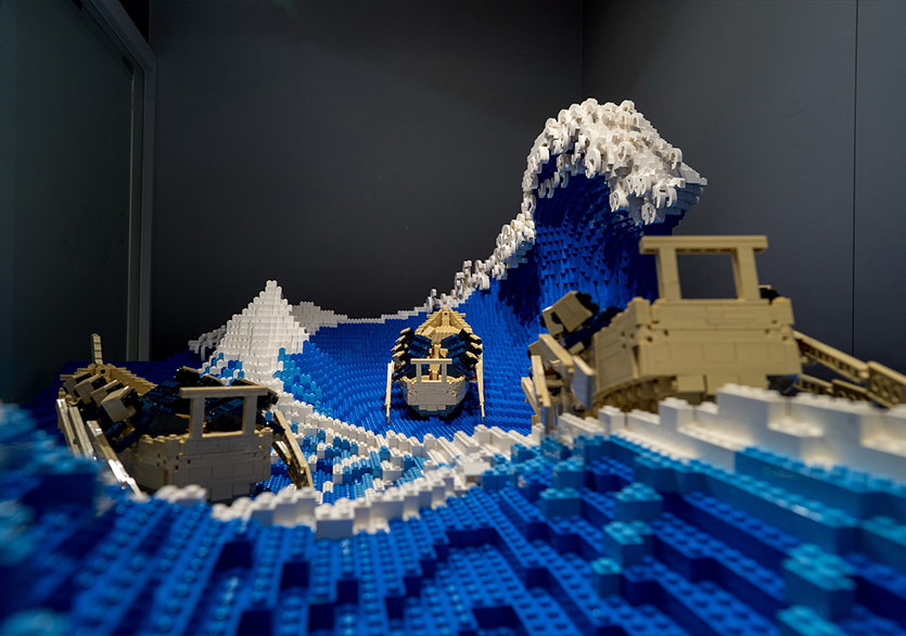 “The Great Wave off Kanagawa” Eseri Legoya Dönüştü