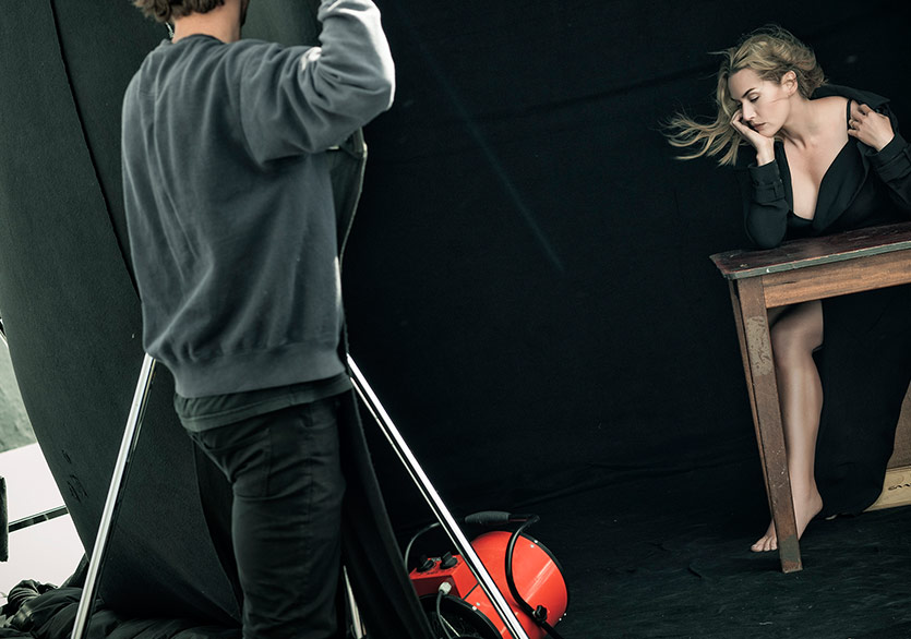 2017 Pirelli Takvimi Ödüllü Yıldızları Ağırlıyor