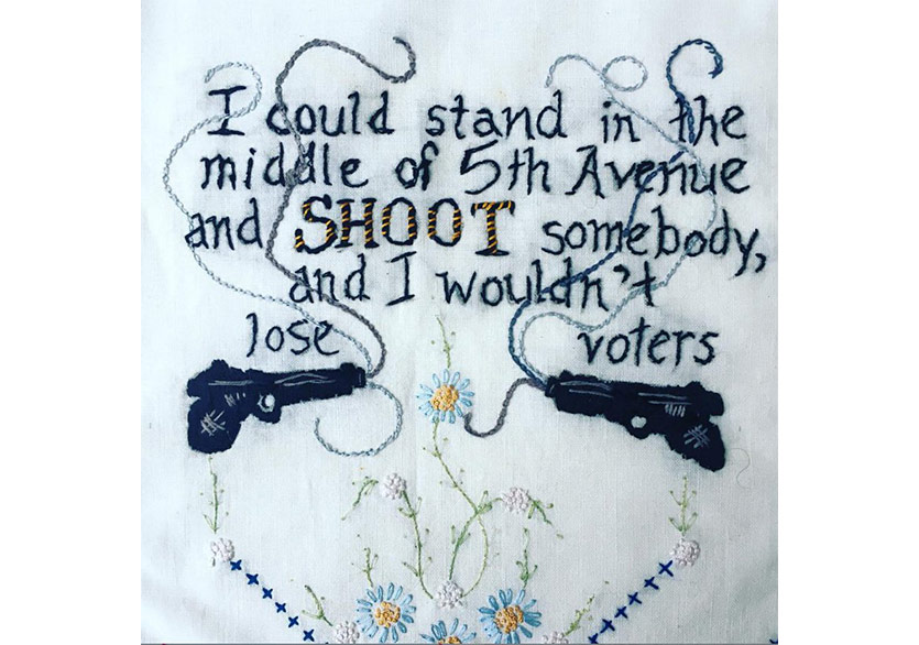 Trump Tweetleri Nakışlara İşleniyor