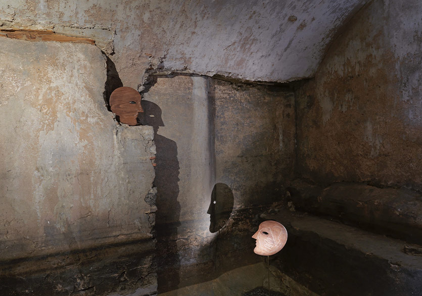 Zeyrek Çinili Hamam’ın Yeni Sanat Programı Anousha Payne Sergisiyle Başladı