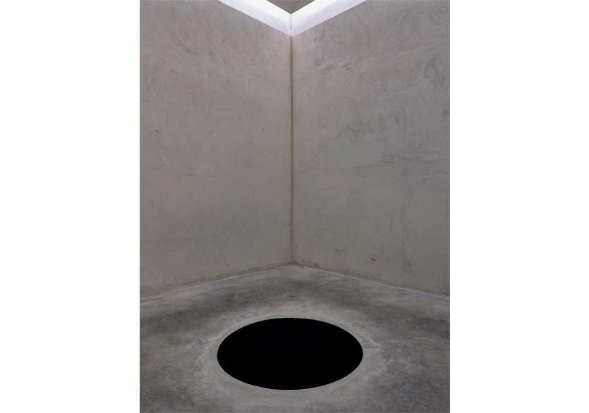 Anish Kapoor Eserinde Görünmez Kaza