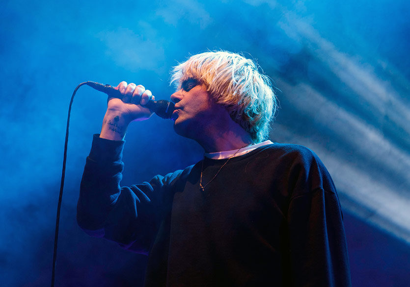 Tim Burgess Plaklarını İstanbul'da Çalacak