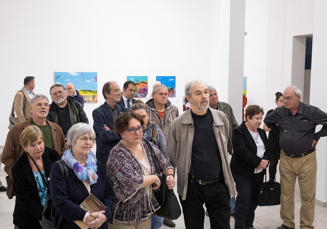 Görünmeyenin Ardında Saklı Olan
