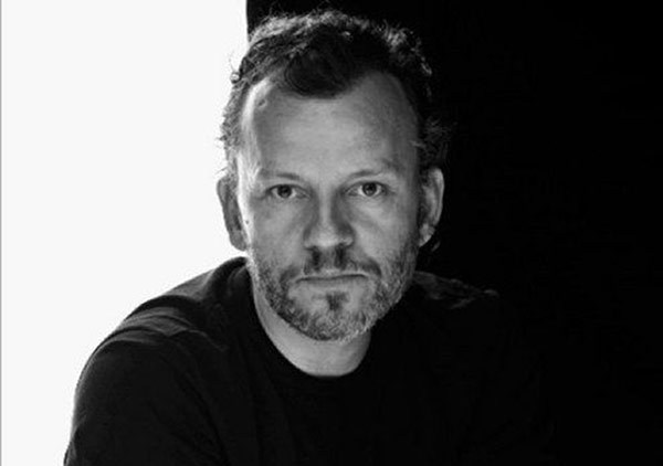 Barbaros Altuğ ile Edebi Dünya Turu