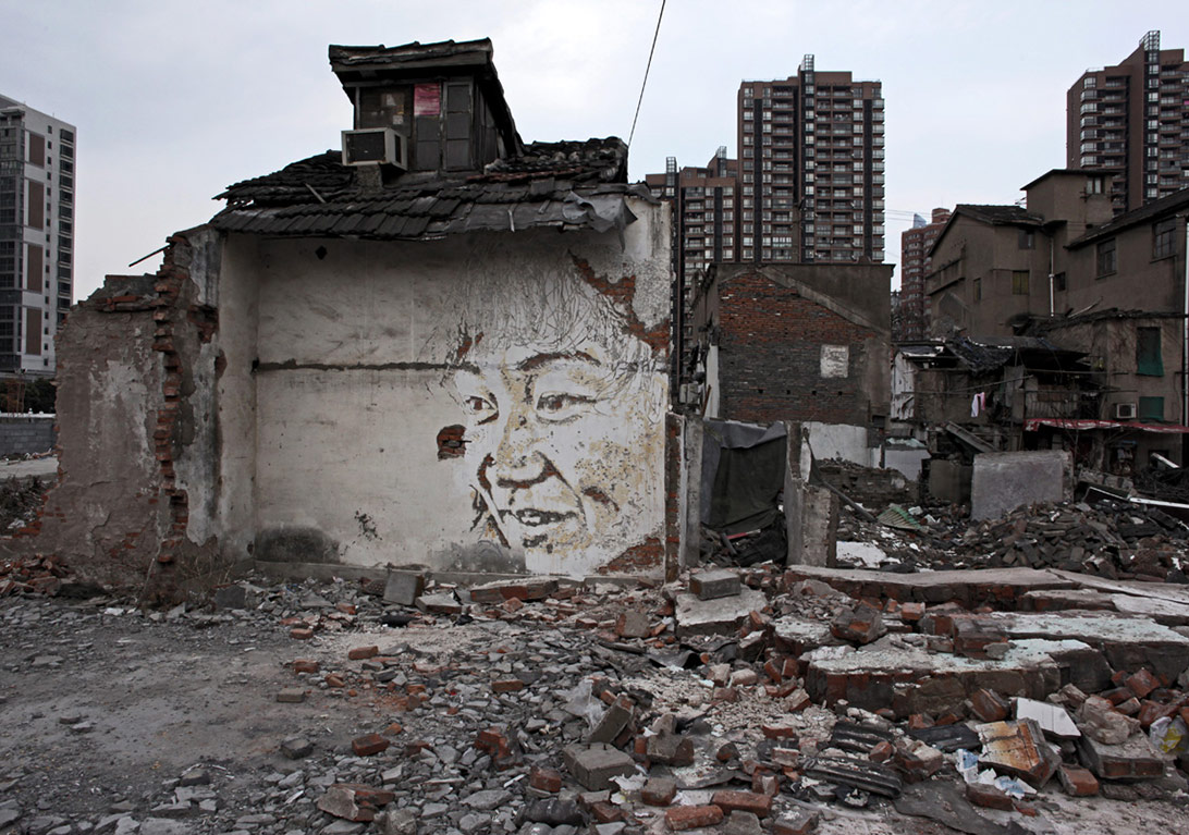Vhils: Oyarak ve Kırarak Sokakta