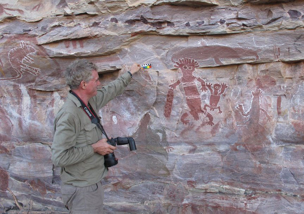 Avustralya’da Yüzlerce Yıllık Sanat Tarihinin İzleri Keşfedildi